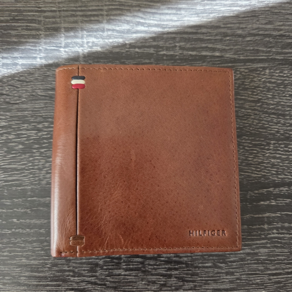 Men's Tommy Hilfiger Brown Leather Wallet